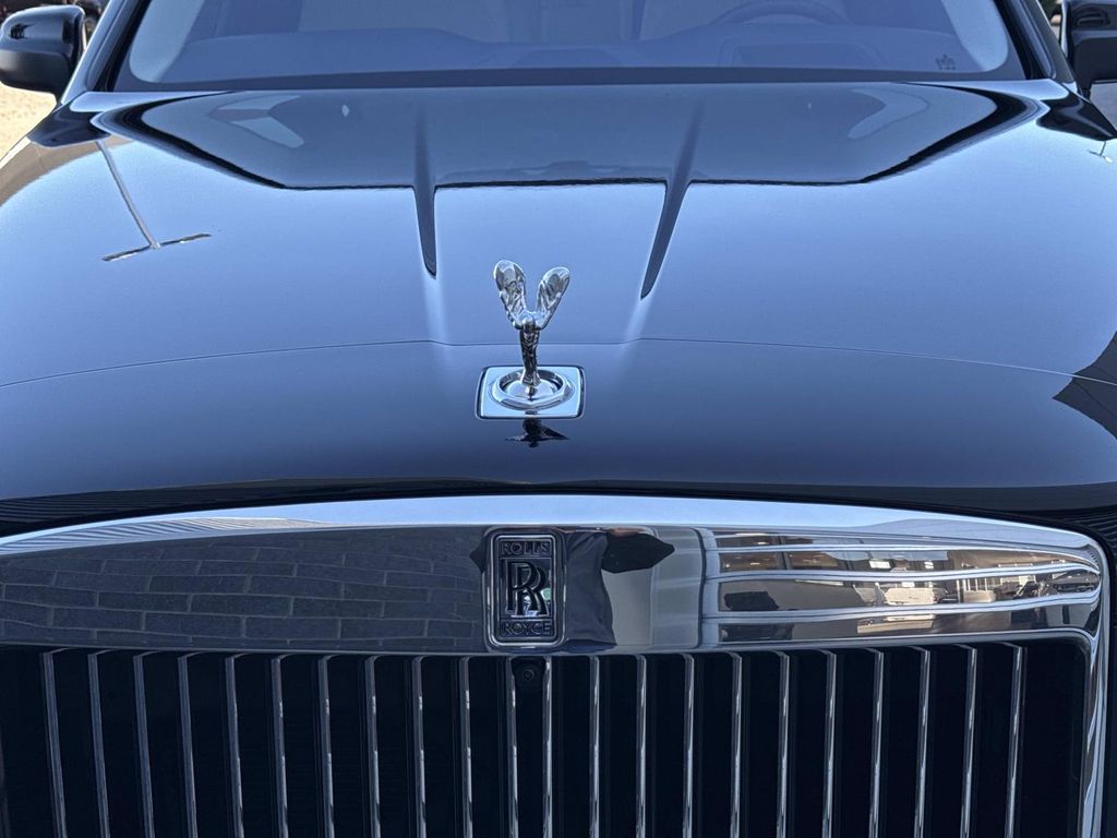 Used 2021 Blue Rolls-Royce Base image 10
