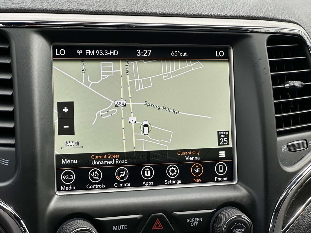 2018 Jeep Grand Cherokee Limited Edition 8