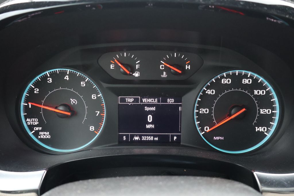 Thumbnail: 2023 Chevrolet Traverse - 19