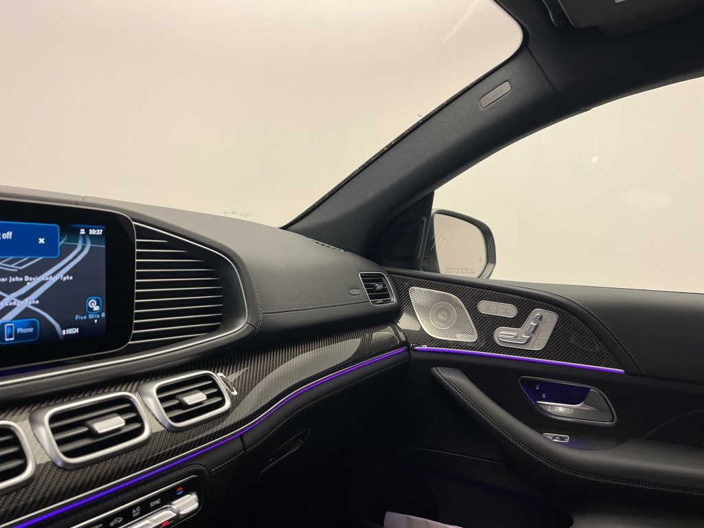 Thumbnail: 2026 Mercedes-Benz GLE - 22