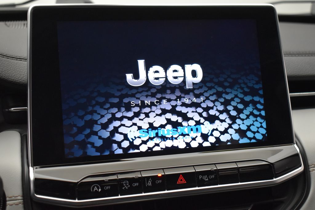 Thumbnail: 2025 Jeep Compass - 18