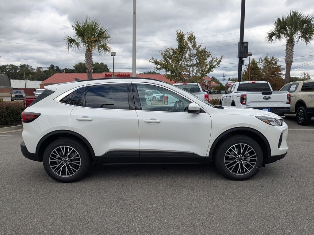 2026 Ford Escape PHEV