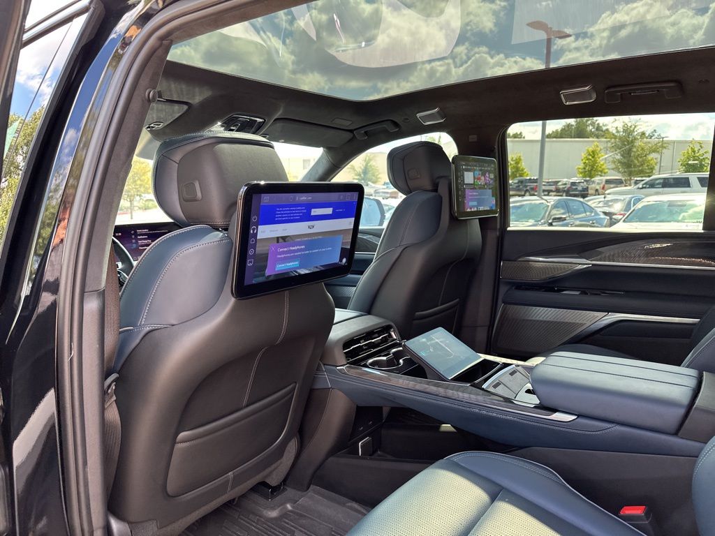 Used Car 2025 Cadillac Escalade Iq  Sport 2 For Sale Under $140,000 In Austin, Texas
