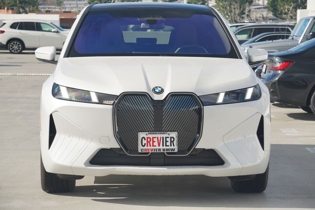 Thumbnail: 2026 BMW iX - 2