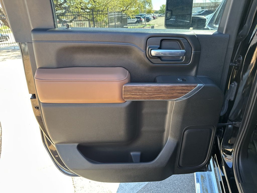 Used Car 2021 Chevrolet Silverado 3500hd  High Country For Sale Under $70,000 In Austin, Texas