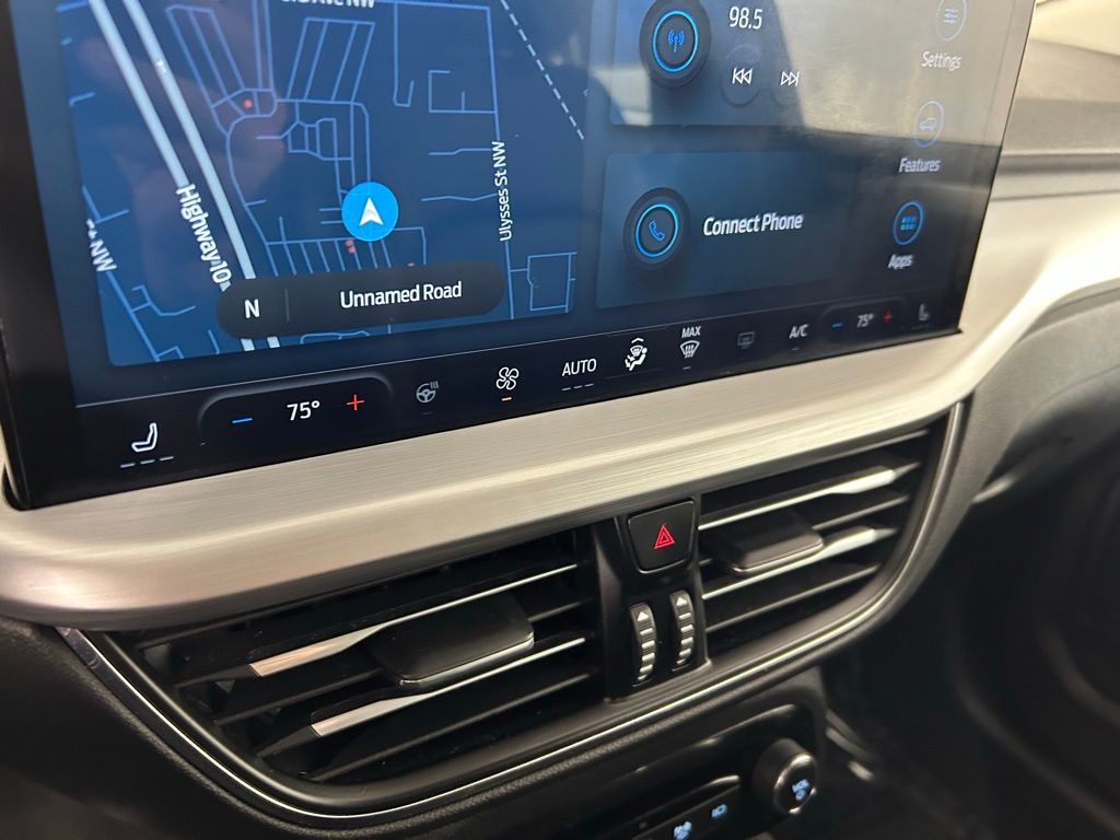 Used 2024 Black Ford Platinum image 9