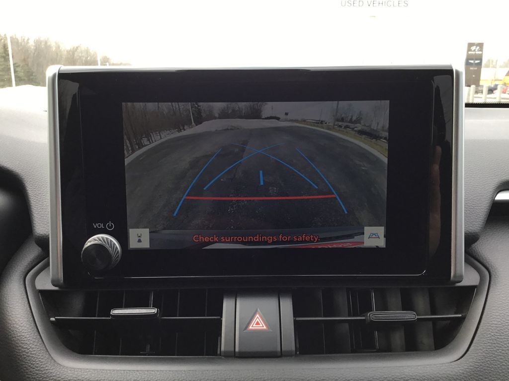 Thumbnail: 2024 Toyota RAV4 - 22