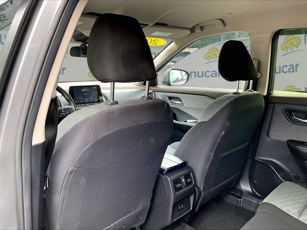2023 Nissan Rogue — photo 23
