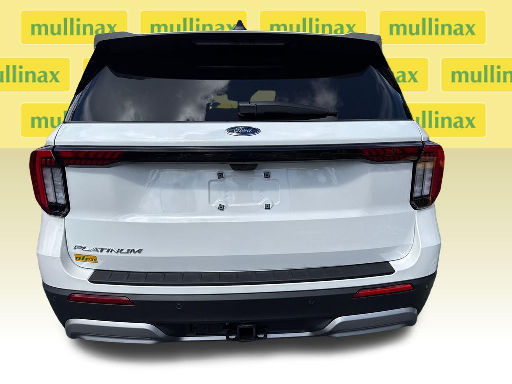 New 2026 White Ford Platinum image 14