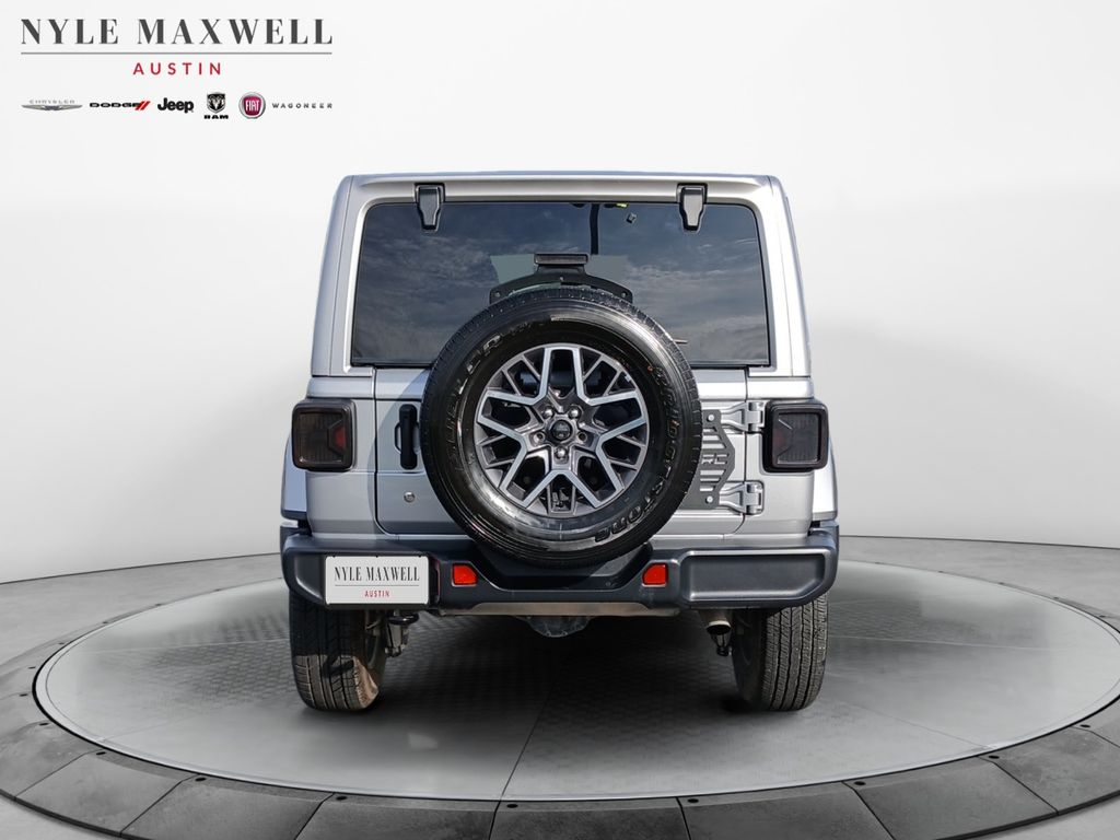 Used Car 2018 Jeep Wrangler  Unlimited Sahara For Sale Under $30,000 In Austin, Texas