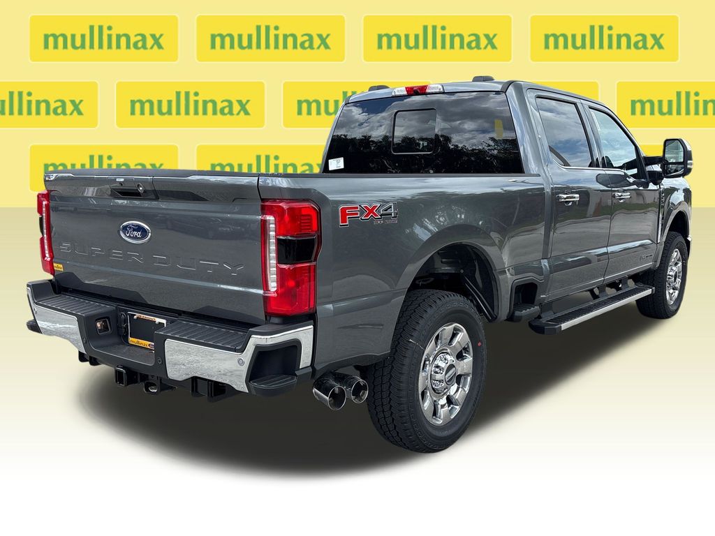 New 2026 Gray Ford Lariat image 4
