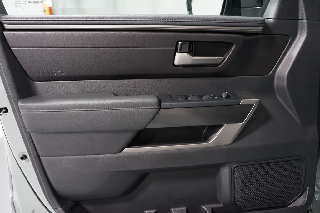 Thumbnail: 2026 Toyota Tundra - 31