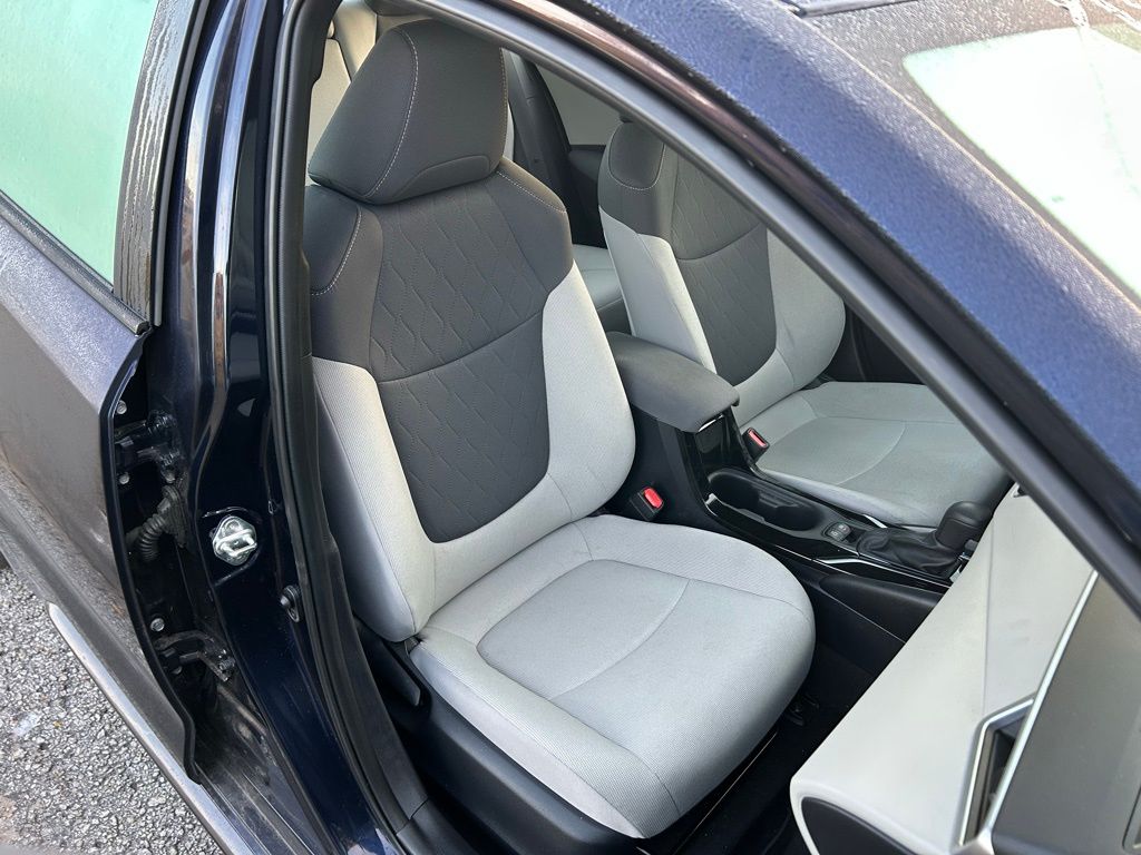 Thumbnail: 2022 Toyota Corolla - 15