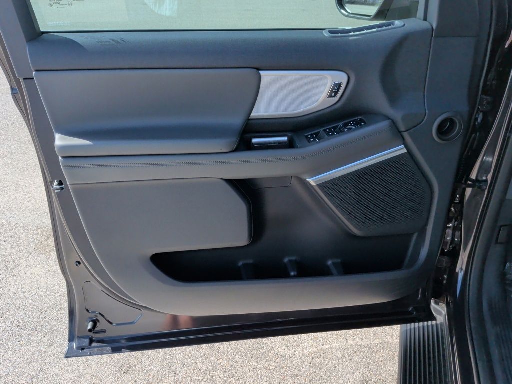 2026 Ford Expedition Active - 9