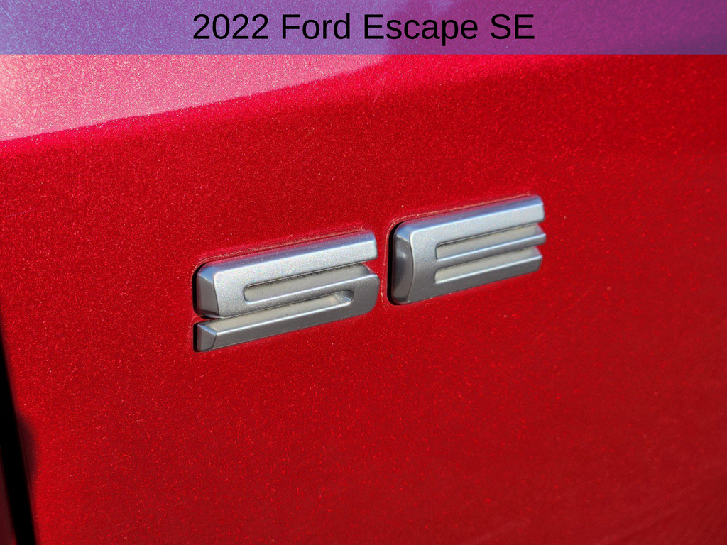 2022 Ford Escape SE 12