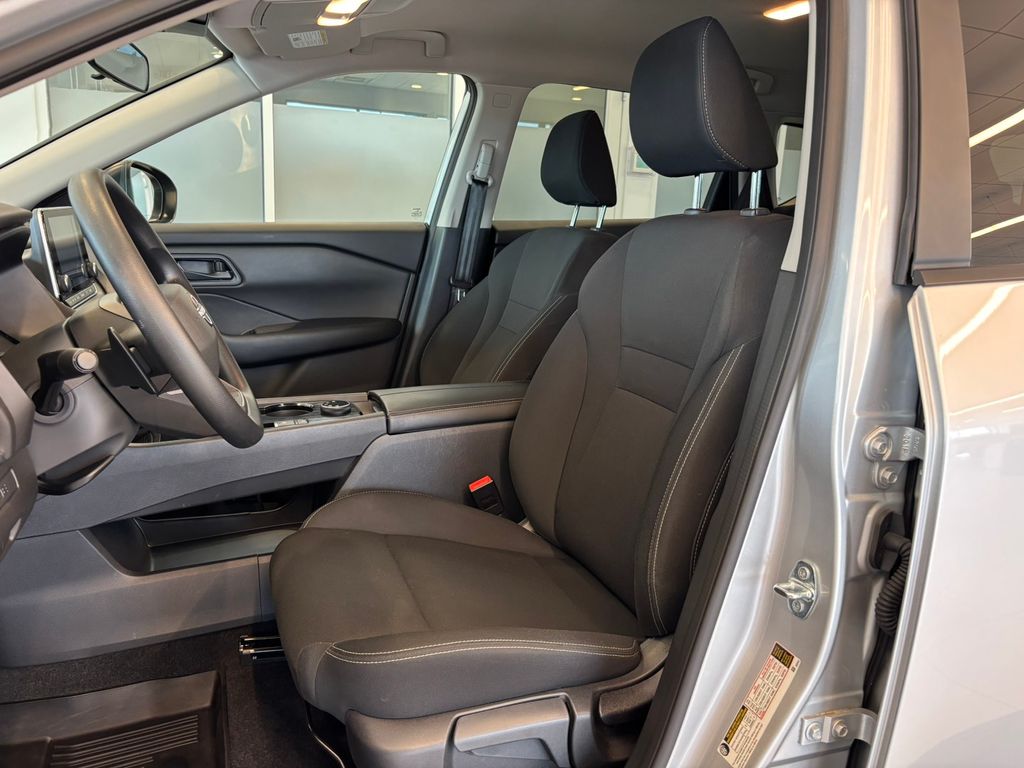 2025 Nissan Rogue S