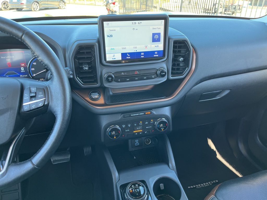 Thumbnail: 2021 Ford Bronco Sport - 19