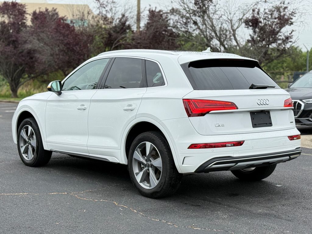 Thumbnail: 2023 Audi Q5 - 5