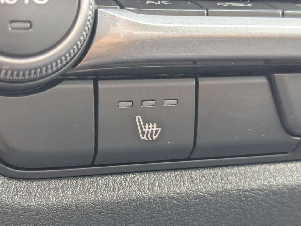 2025 Mazda CX-50 Hybrid Preferred Package