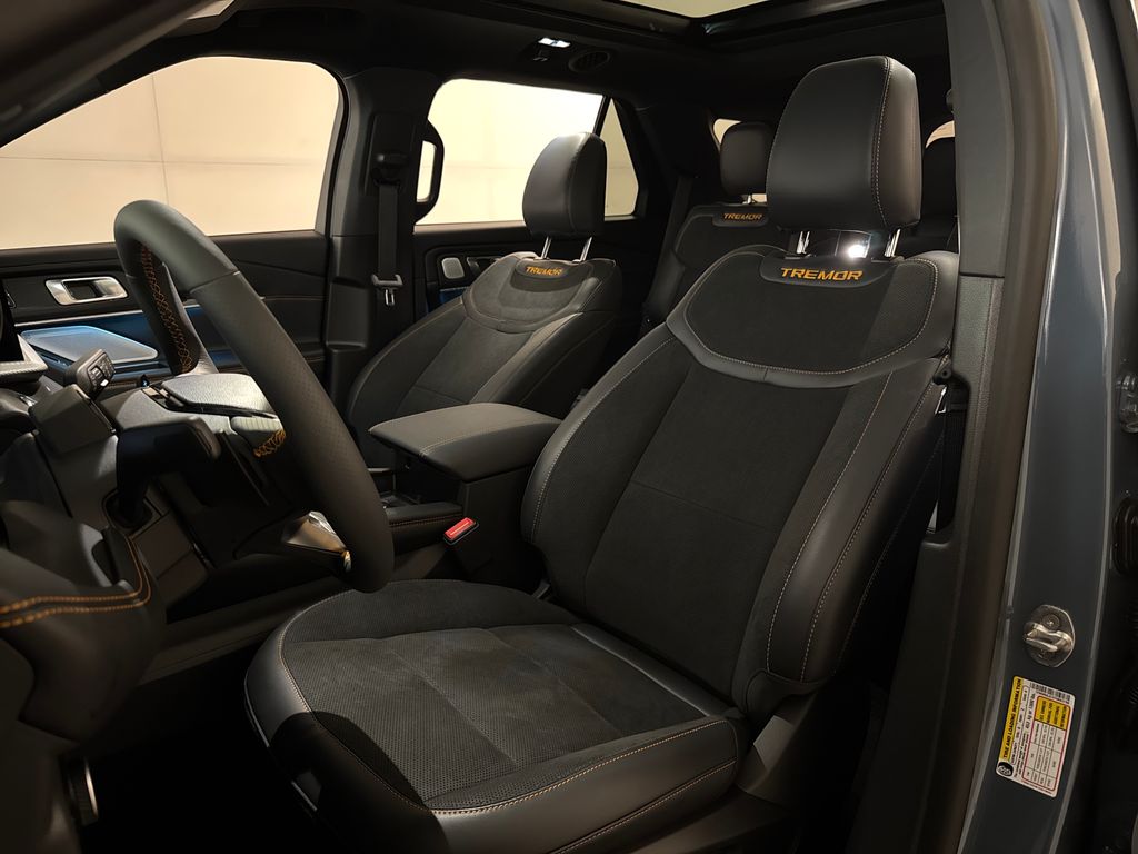 New 2026 Blue Ford Tremor image 27