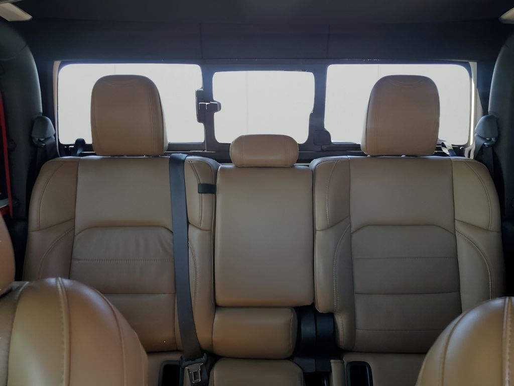 Used Car 2020 Jeep Gladiator  Overland For Sale Under $30,000 In Austin, Texas