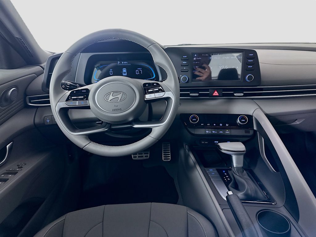 Thumbnail: 2026 Hyundai Elantra - 17