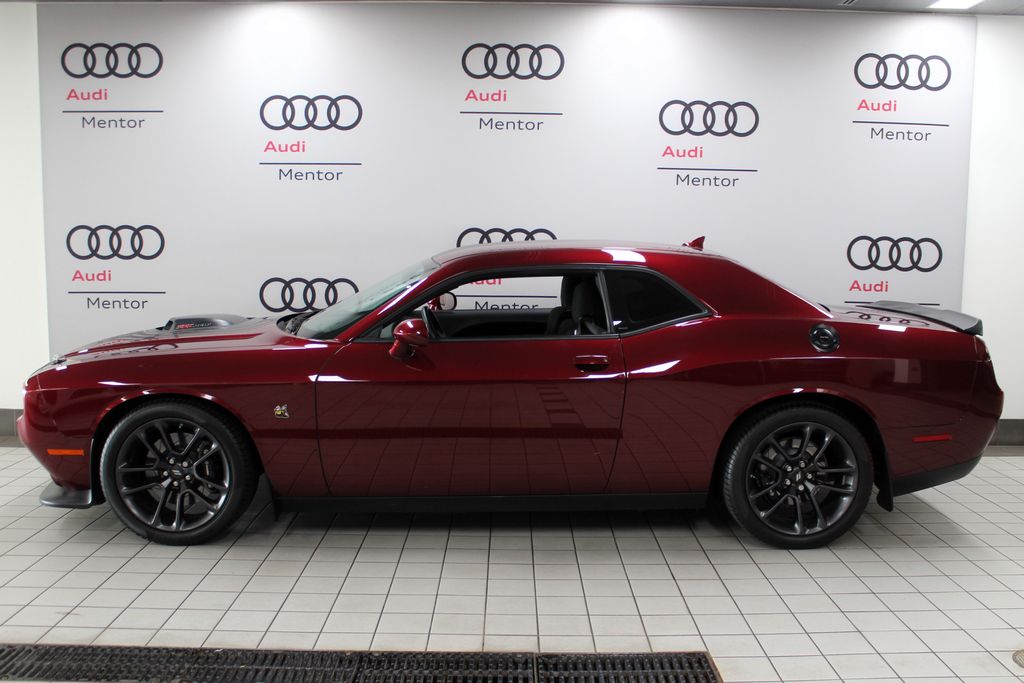 Thumbnail: 2020 Dodge Challenger - 3
