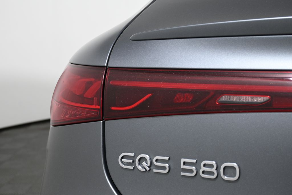 Thumbnail: 2023 Mercedes-Benz EQS - 12