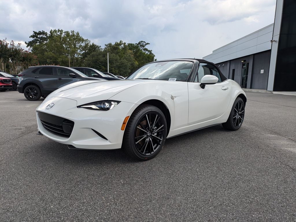 2026 Mazda MX-5 Miata Grand Touring