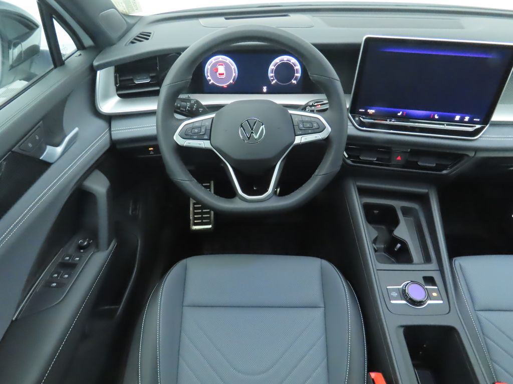 Thumbnail: 2026 Volkswagen Tiguan - 10