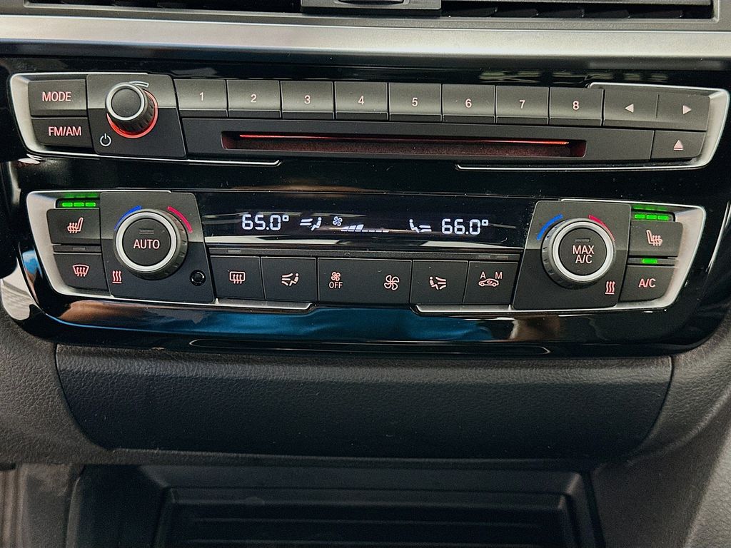 Thumbnail: 2016 BMW 3 Series - 15