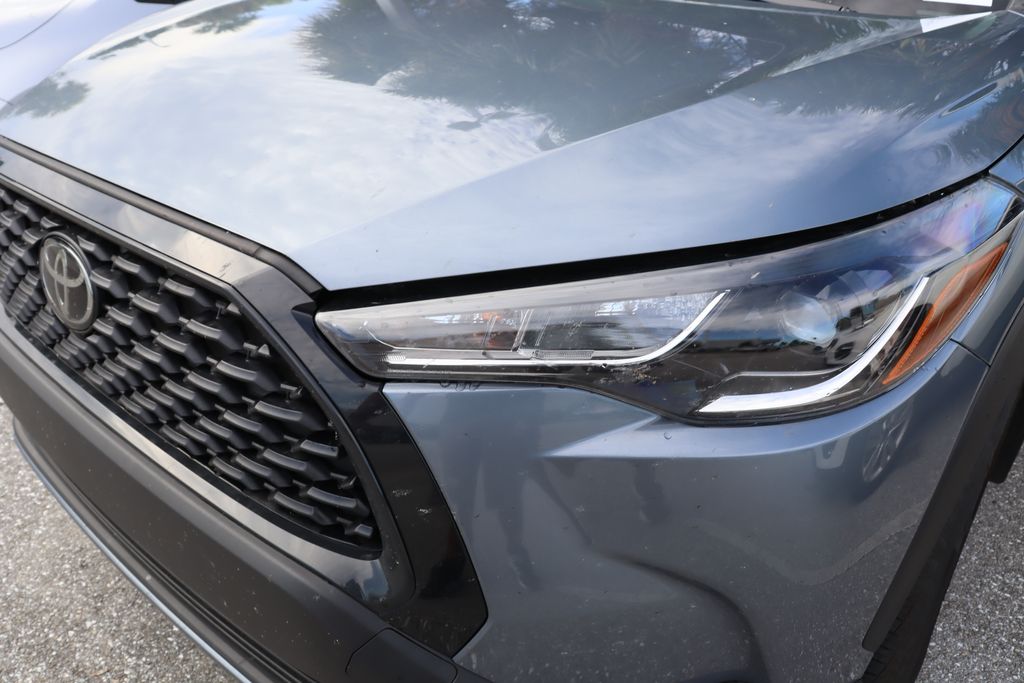 Thumbnail: 2022 Toyota Corolla Cross - 3