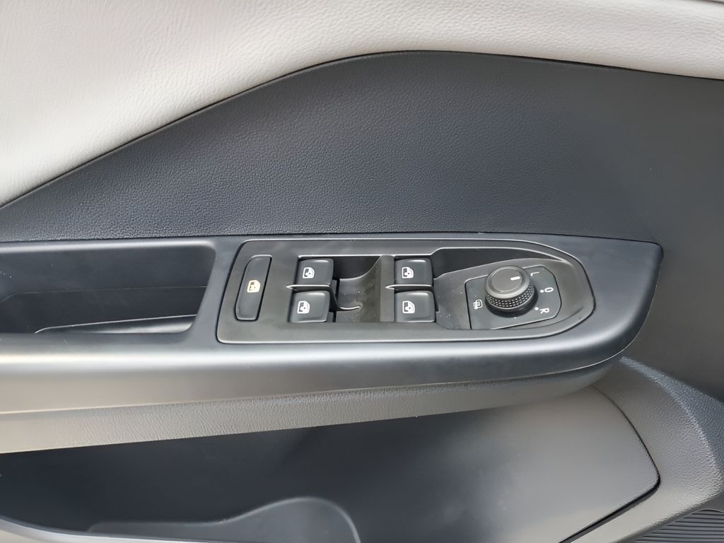 Used Car 2024 Volkswagen Taos  1.5t Se For Sale Under $25,000 In Austin, Texas