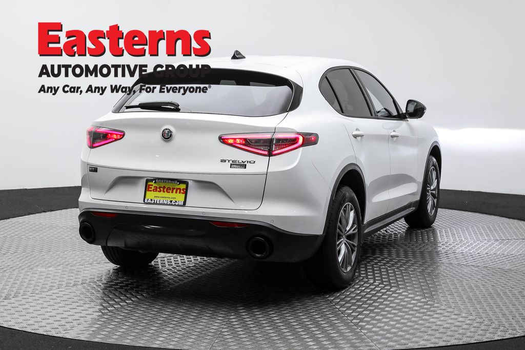 Used 2024 White Alfa Romeo Sprint image 5