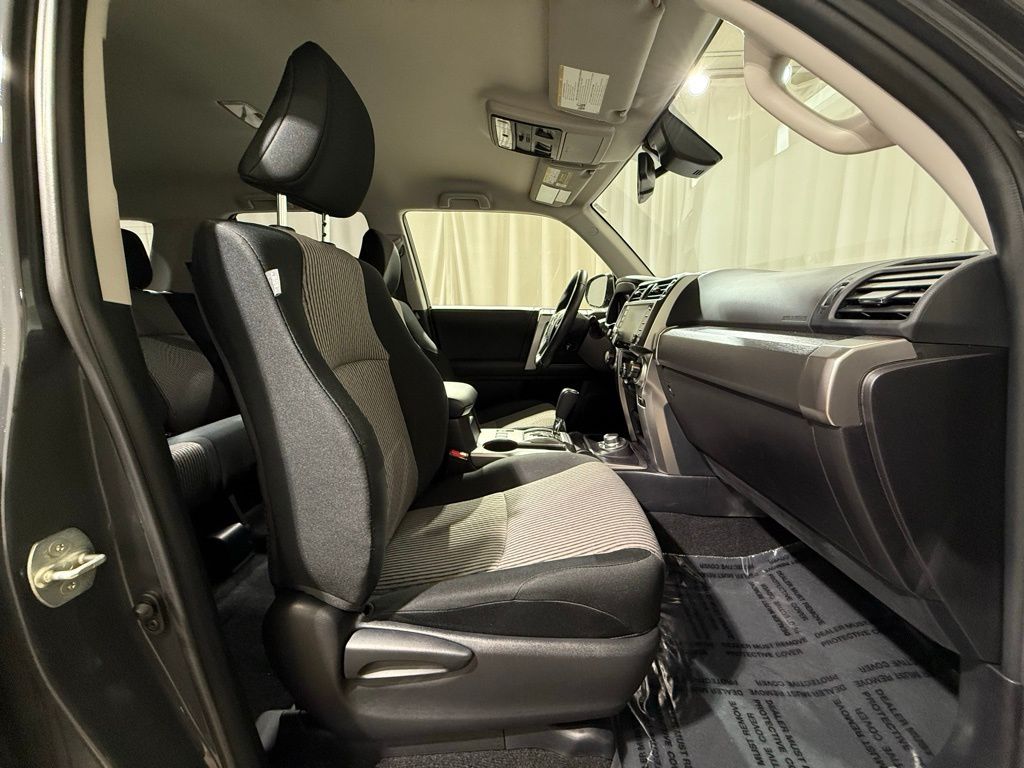 Thumbnail: 2024 Toyota 4Runner - 21