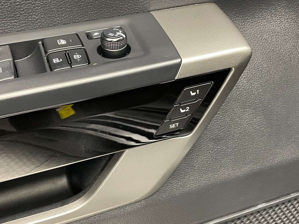 2023 Toyota Tundra Limited 11