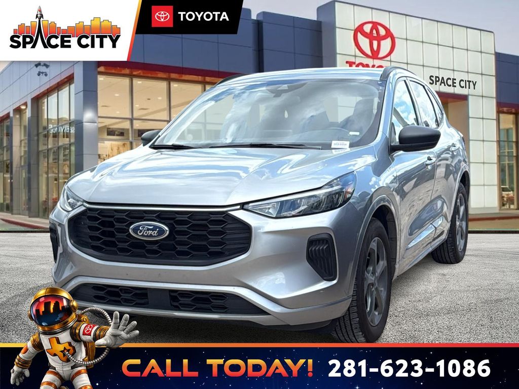Silver Metallic 2024 Ford Escape ST-Line FWD SUV / Crossover Front-Wheel Drive 8-Speed Automatic