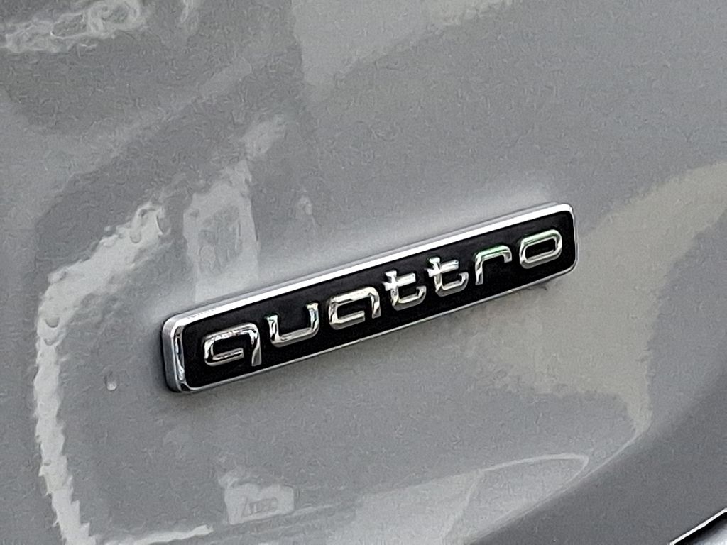 Thumbnail: 2021 Audi Q5 - 31