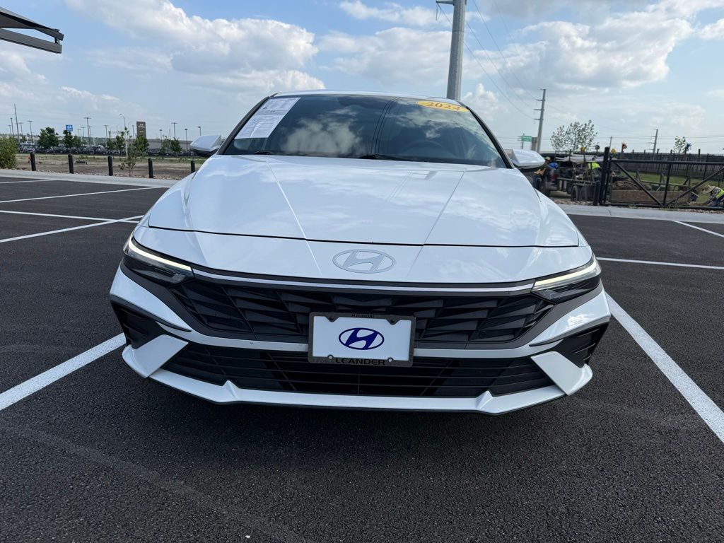 Thumbnail: 2024 Hyundai Elantra - 2