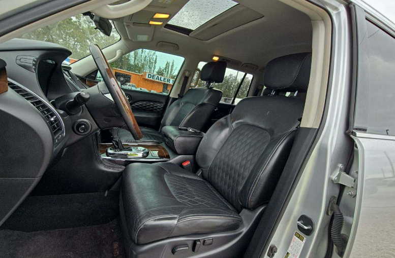 2018 INFINITI QX80 Base 2