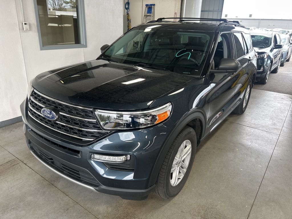 Stone Blue Metallic 2022 Ford Explorer XLT AWD SUV / Crossover All-Wheel Drive Automatic