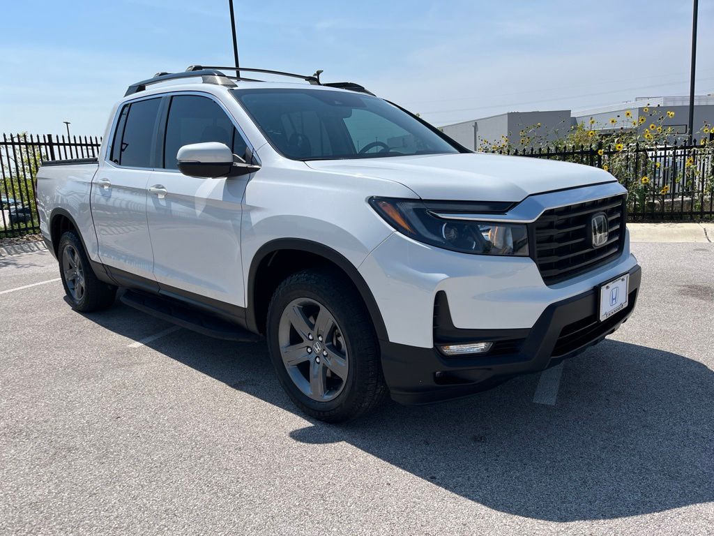 Thumbnail: 2023 Honda Ridgeline - 3