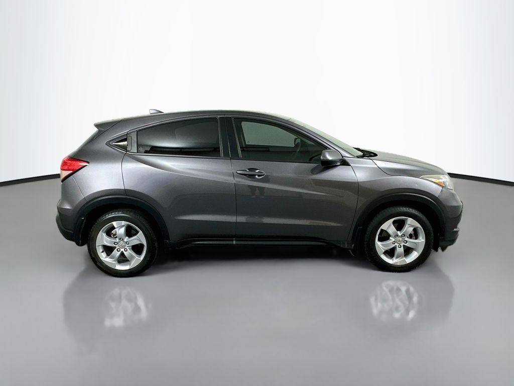 Thumbnail: 2016 Honda HR-V - 4