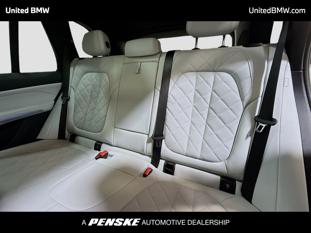 Thumbnail: 2024 BMW X5 - 13