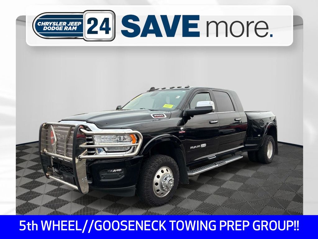 2022 RAM 3500 Limited Longhorn Mega Cab DRW 4WD