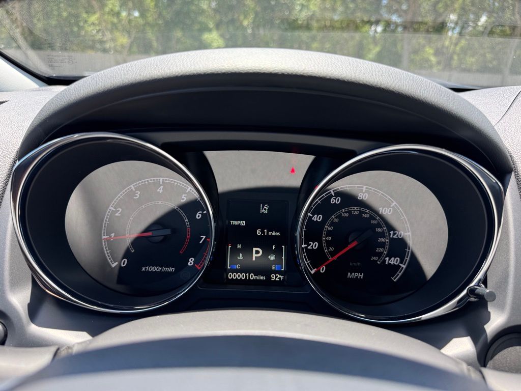 2025 Mitsubishi Outlander Sport ES photo 14