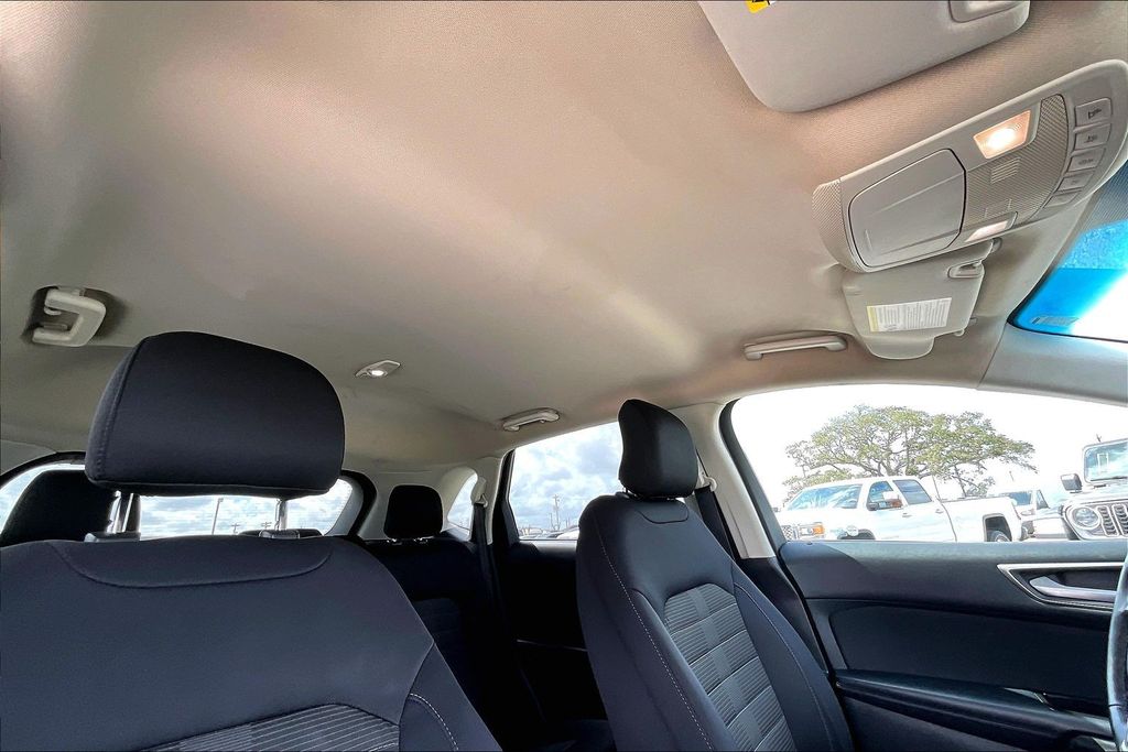 Used 2018 Ford Edge SEL 4D Sport Utility