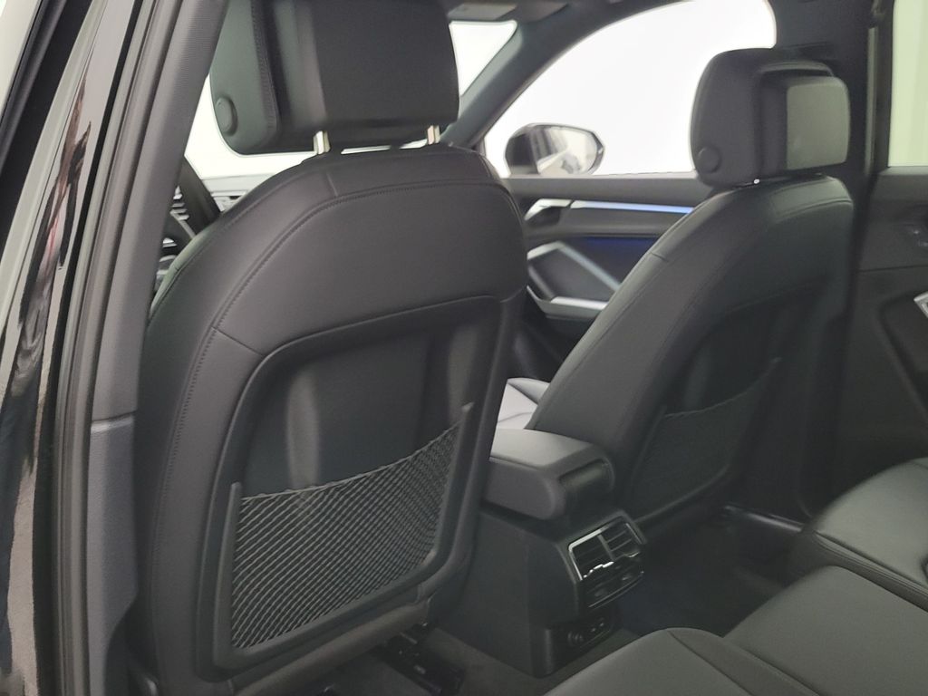 Thumbnail: 2023 Audi Q3 - 22