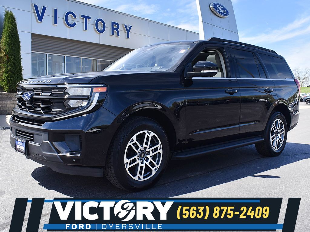 Black Metallic 2025 Ford Expedition SUV / Crossover Four-Wheel Drive Automatic
