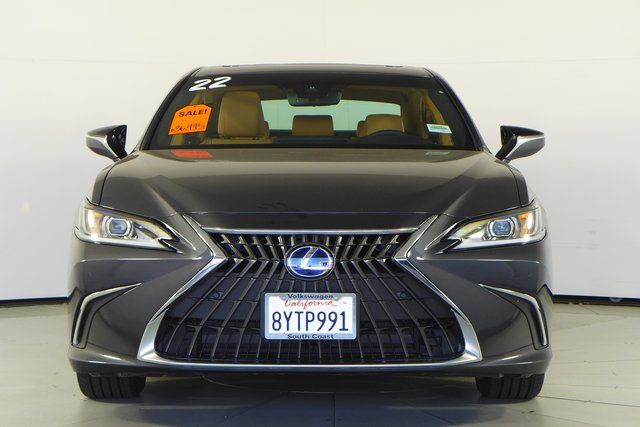 2022 Lexus ES 300h 3